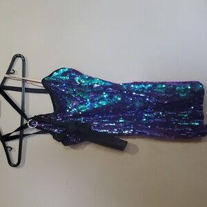 Artstone sequins mini dress size medium